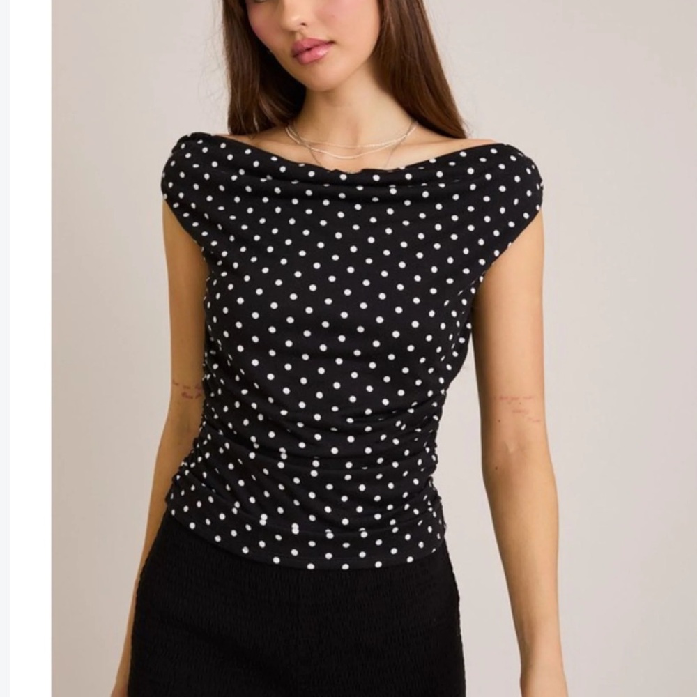 H&M Polka Dot Cap Sleeve Top - Black/White Size 6